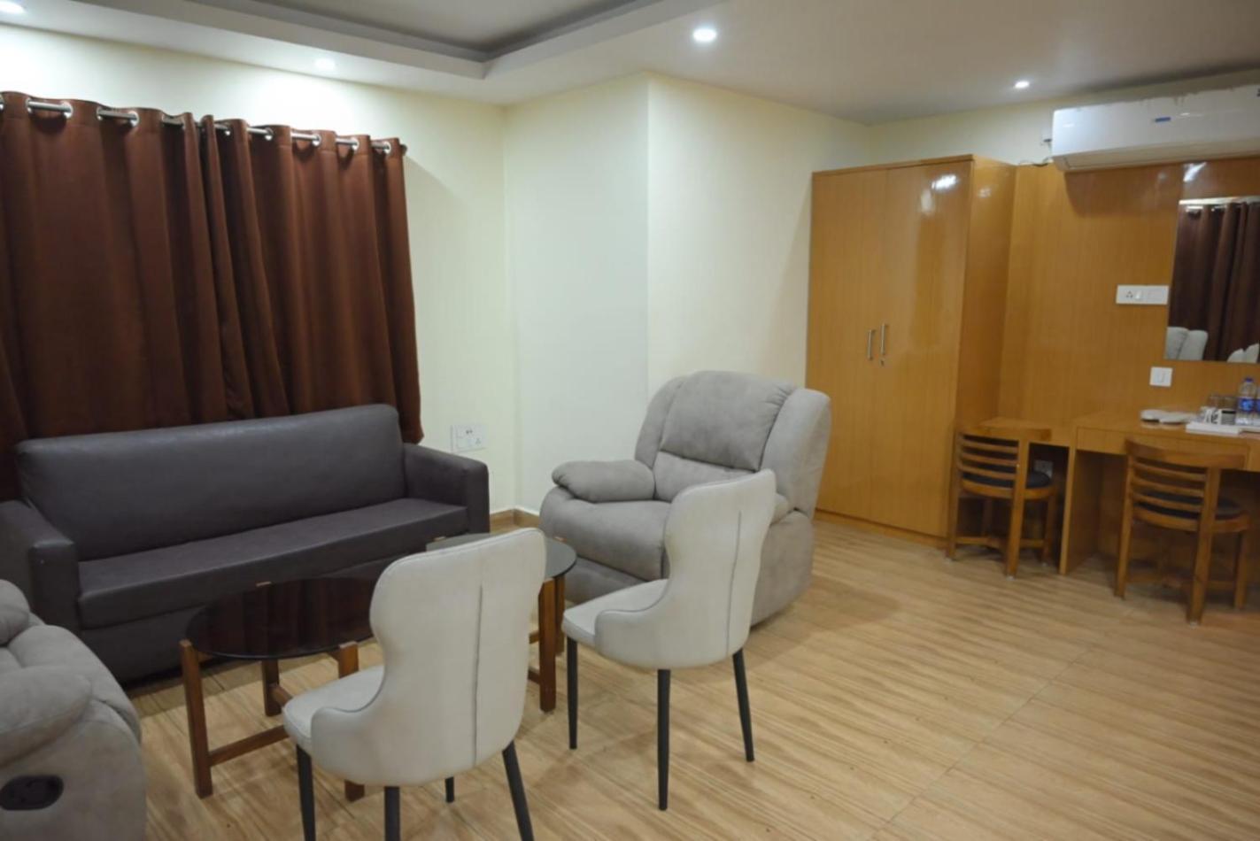 Hotel Jyoti International Āsansol Екстериор снимка