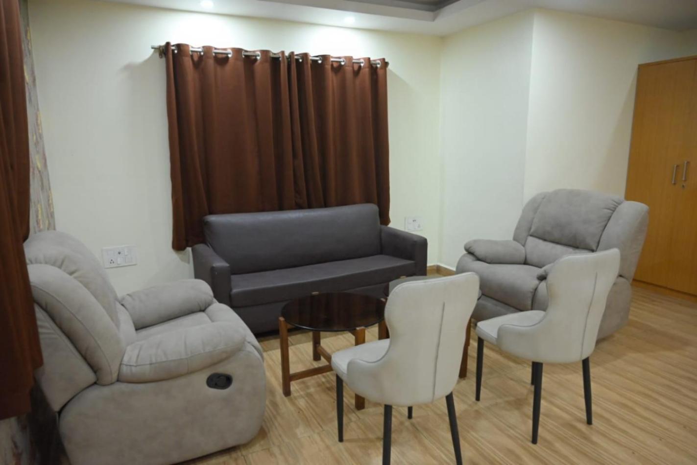 Hotel Jyoti International Āsansol Екстериор снимка